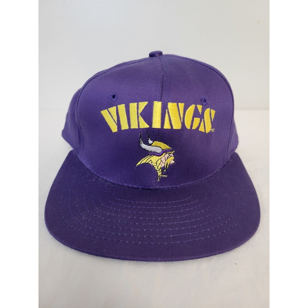 Vintage Vikings Snapback Hat NFL Football‎ Purple Yellow New